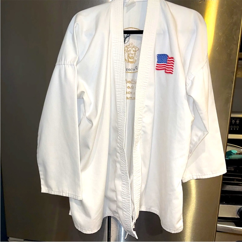Century white Karate kimono Martial Arts Christian USA flag LION Peter 5:8 Bible